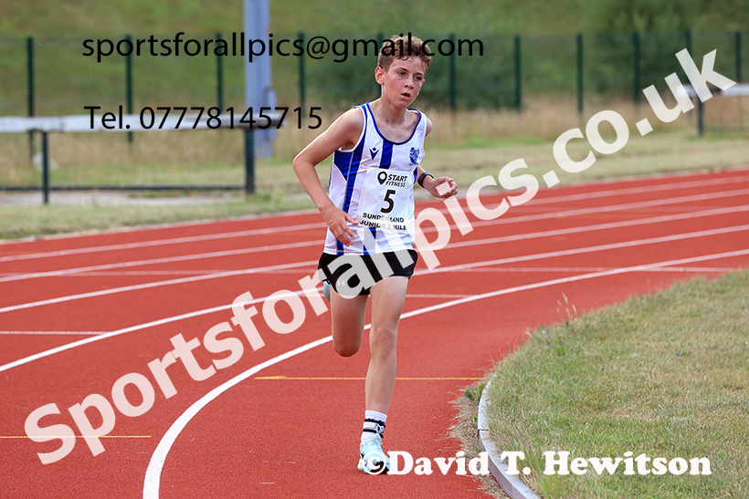 The 2025 Sunderland Junior 2 mile, Silksworth, Sunderland. Photo: David T. Hewitson/Sports for All Pics